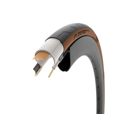 Pirelli P Zero Race Italy 700x28c black/tan-wall Produktbild 1