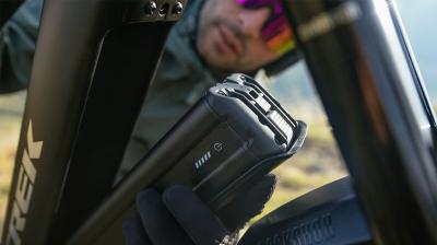 Trek Powerfly+ 4 EU S 27.5 Matte Mercury/Gloss Power Su Produktbild 1