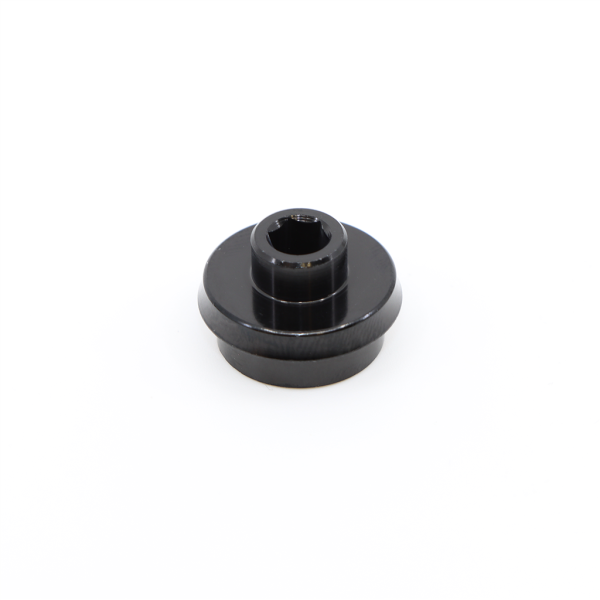 Easton End Cap R4 Front one size