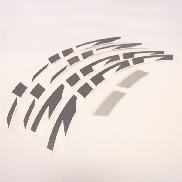 Zipp Wheel Decal Kit 202 DiscBrake model year 2021 Logo one size grey