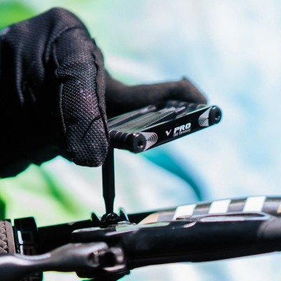 Lezyne V Pro 17 one size black Produktbild 3